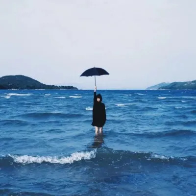 独特风格2025好看女生头像图片