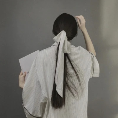 美丽女生头像2025最新版背影