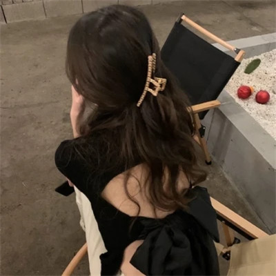 美丽女生头像2025最新版背影