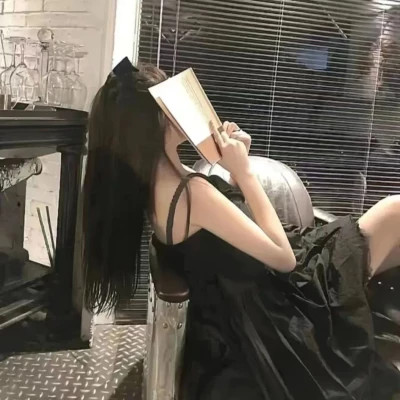 美丽女生头像2025最新版背影