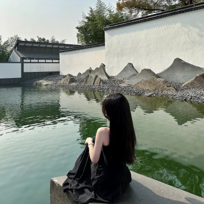 美丽女生头像2025最新版背影
