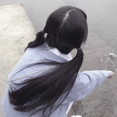 2025最新好看女生头像图片