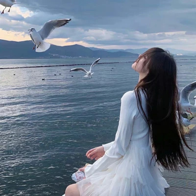 2025年最新唯美女生头像