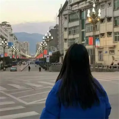 2025年最新唯美女生头像