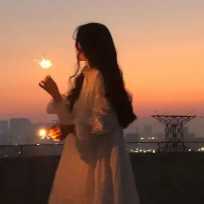 2025年最新唯美女生头像