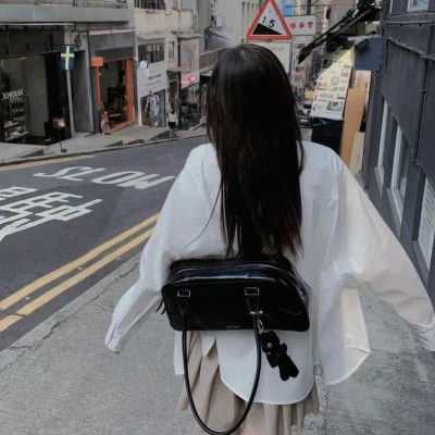 2025最新唯美女生微信头像图片