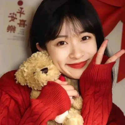 2025小众不易撞的女生QQ头像图片