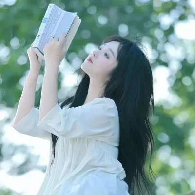 2025小众不易撞的女生QQ头像图片