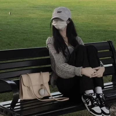 2025年女生个性QQ头像图片