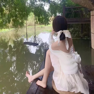 2025年女生个性QQ头像图片