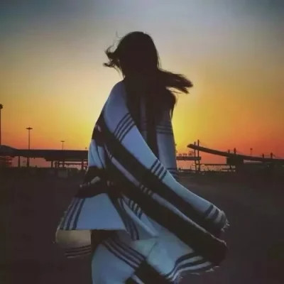 2025年女生个性QQ头像图片