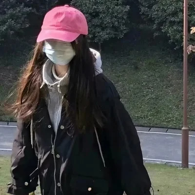 2025年女生个性QQ头像图片