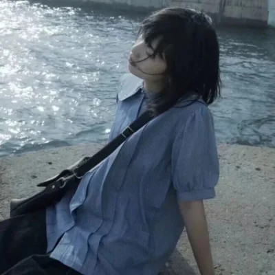 独特的2025女生头像图片