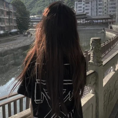 独特的2025女生头像图片