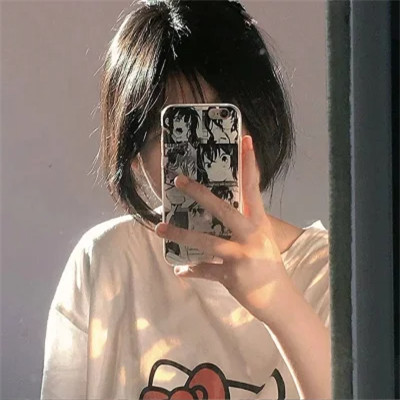 精选2025新款女生头像图片