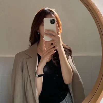 精选2025新款女生头像图片