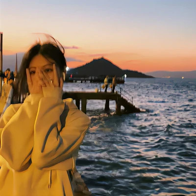 精选2025新款女生头像图片