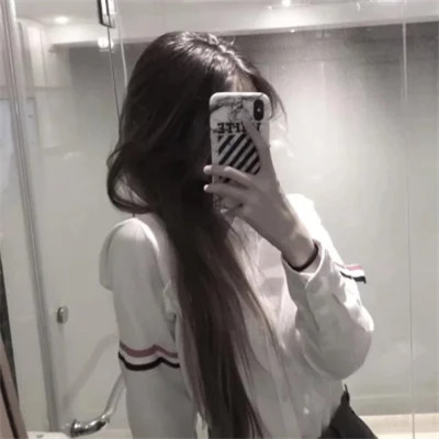 精选2025新款女生头像图片