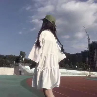 精选2025新款女生头像图片