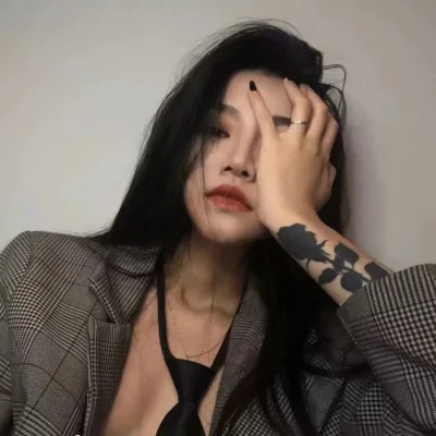 头像图片2025最新款女生