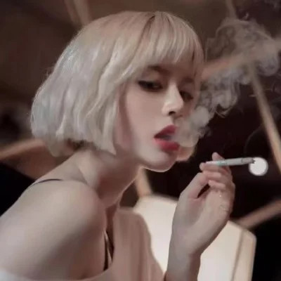 头像图片2025最新款女生