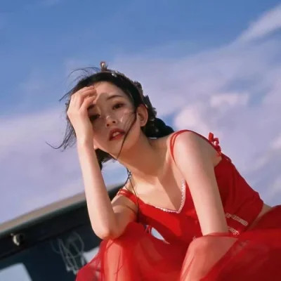 头像图片2025最新款女生