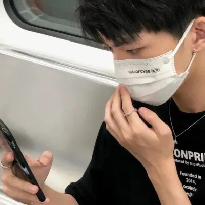 2025年最新真人男生头像高清大图