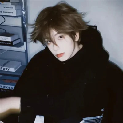 2025年最新真人男生头像高清大图