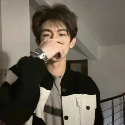 真人男生高清头像图片