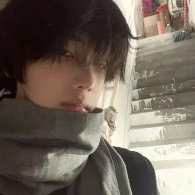真人男生高清头像图片