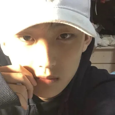 真人男生高清头像图片