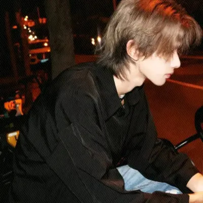 真人男生高清头像图片