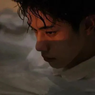 真人男生高清头像图片