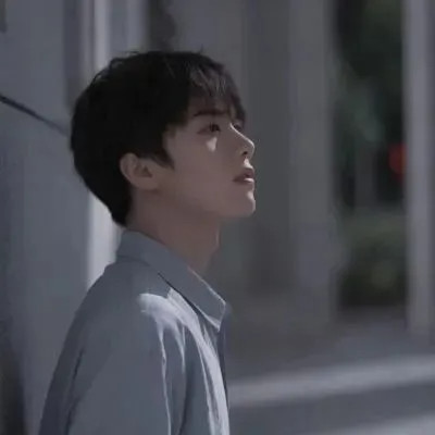 真人男生高清头像图片