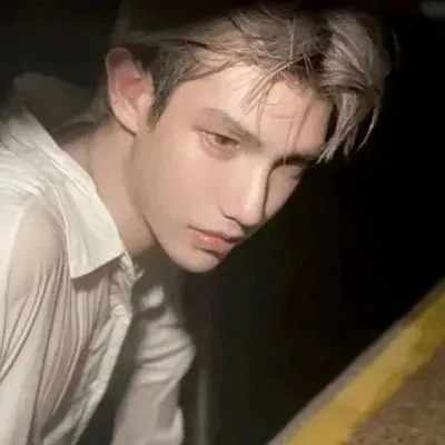 真人男生高清头像图片