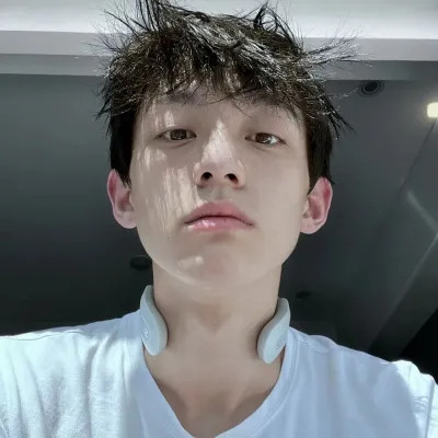 真人男生高清头像图片