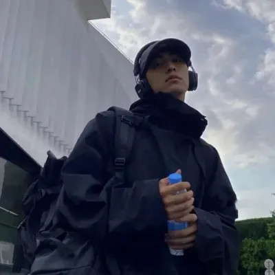 高清无水印真人男生头像图片