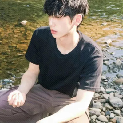 高清无水印真人男生头像图片
