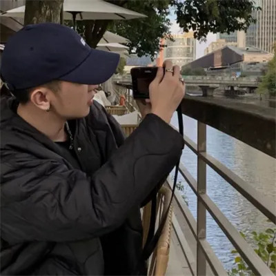 高清无水印真人男生头像图片