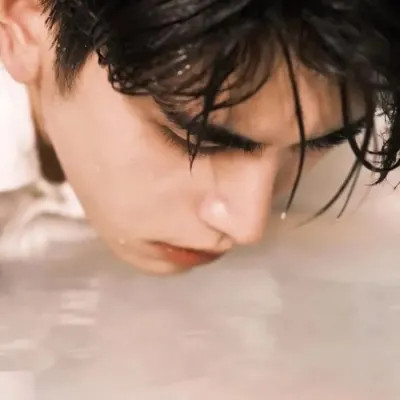 高颜值真人男生头像图片