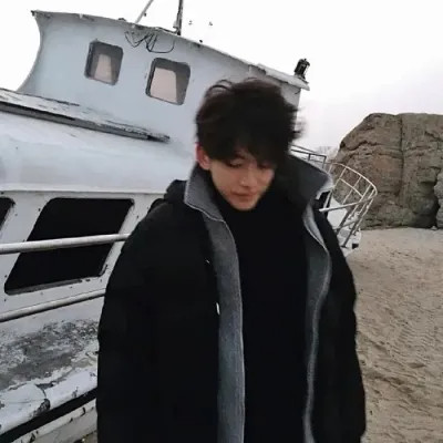 高颜值真人男生头像图片