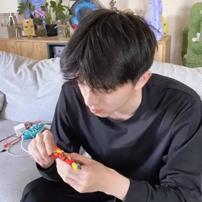 高颜值真人男生头像图片