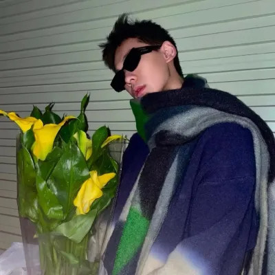 高颜值真人男生头像图片