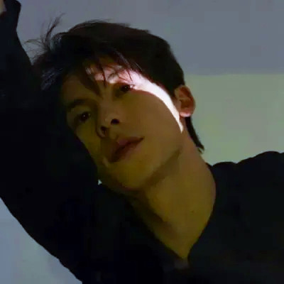 超级好看的真人男生头像图片