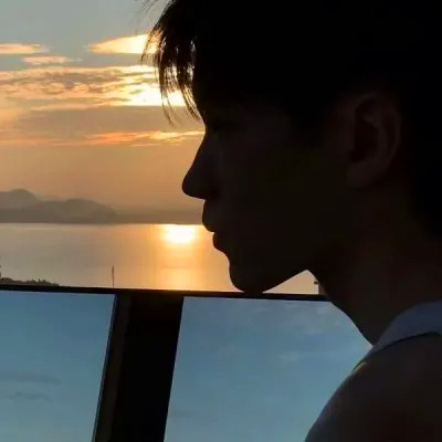 超级好看的真人男生头像图片