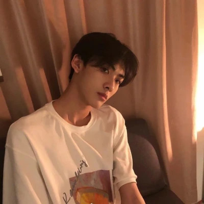 个性真人男生头像图片