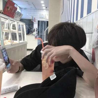 个性真人男生头像图片