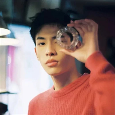 完美细节真人男生头像图片