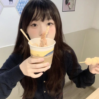 真人微信女生头像图片