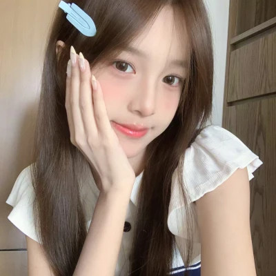 真人微信女生头像图片